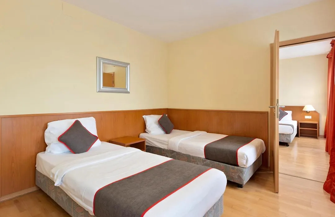 Hotel Bohemia-1